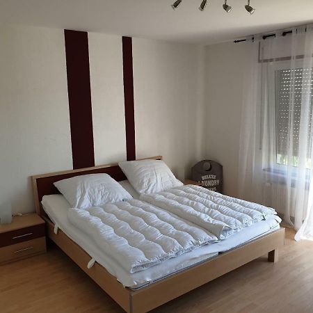 Ferienwohnung Schaefer- Arnold Rüdesheim am Rhein Exterior foto